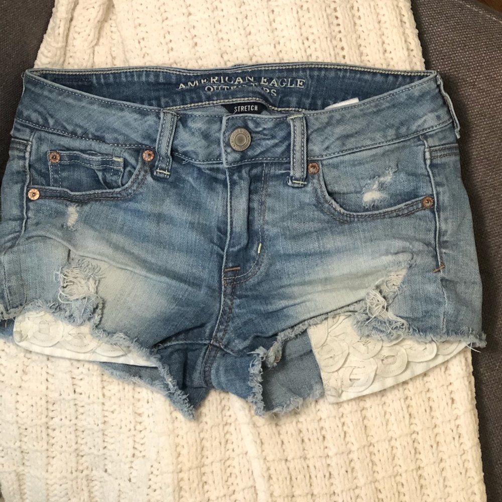 AEO destructed mid rise short